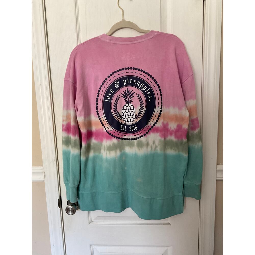 Tye dyed Love and Pineapple‎ sweatshirt Size Med